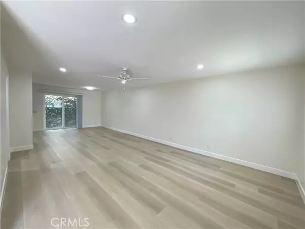 Costa Mesa, CA 92627,2641 Santa Ana AVE F