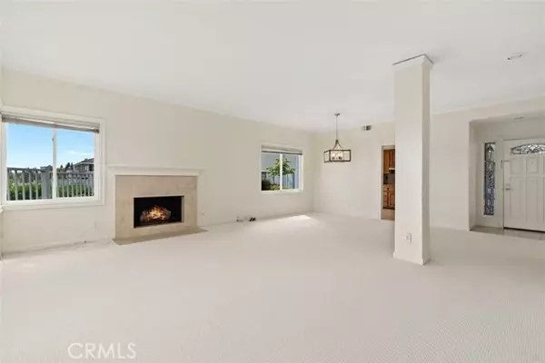 Anaheim Hills, CA 92807,5527 E Stetson CT 37