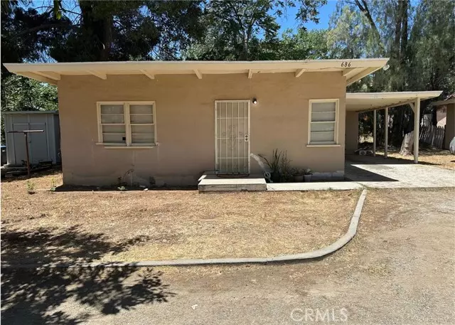 688 W Nicolet ST, Banning, CA 92220