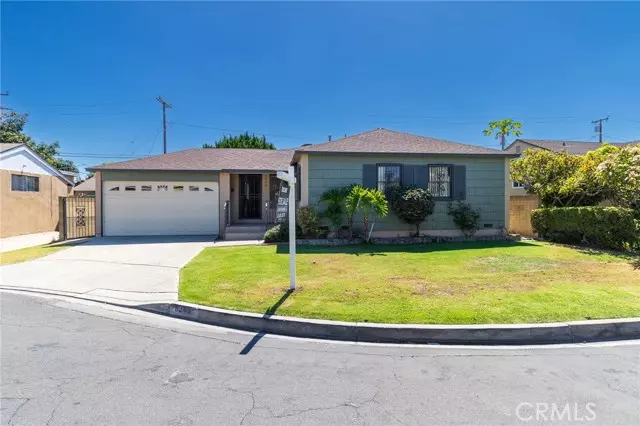 Downey, CA 90240,8346 Birchcrest RD