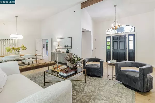 Moraga, CA 94556,38 Sanders Ranch Rd