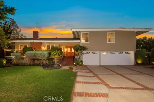 1481 Kensington DR, Fullerton, CA 92831