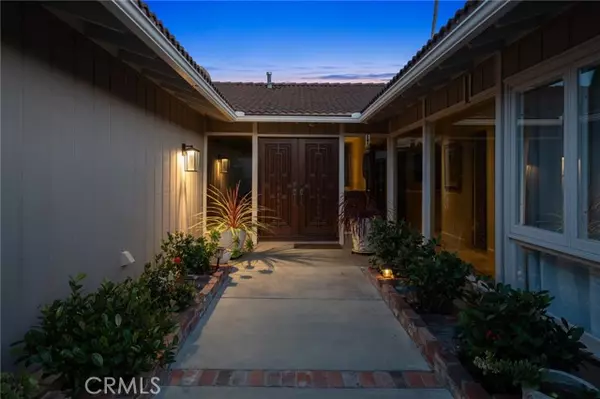 Huntington Beach, CA 92649,4232 Calhoun DR