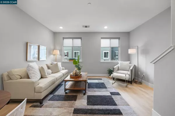 339 Pear Tree Ter H, Napa, CA 94558