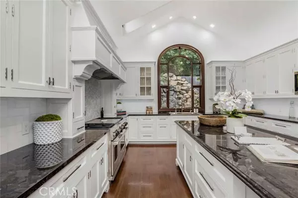 Montecito, CA 93108,2084 E Valley RD 1