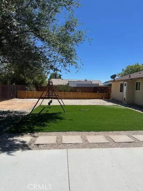 Hesperia, CA 92345,7161 7th AVE