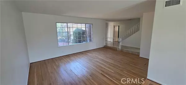 La Palma, CA 90623,5201 La Luna DR