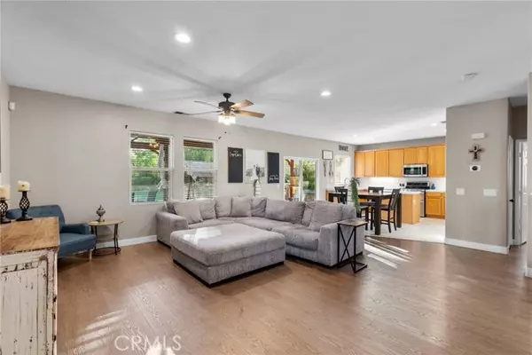 Castaic, CA 91384,28328 Alton WAY