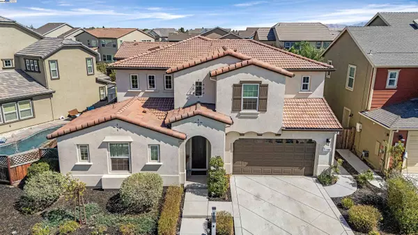 2288 Jessica WAY, Tracy, CA 95377