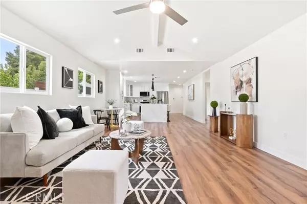 Azusa, CA 91702,215 E Sierra Madre AVE