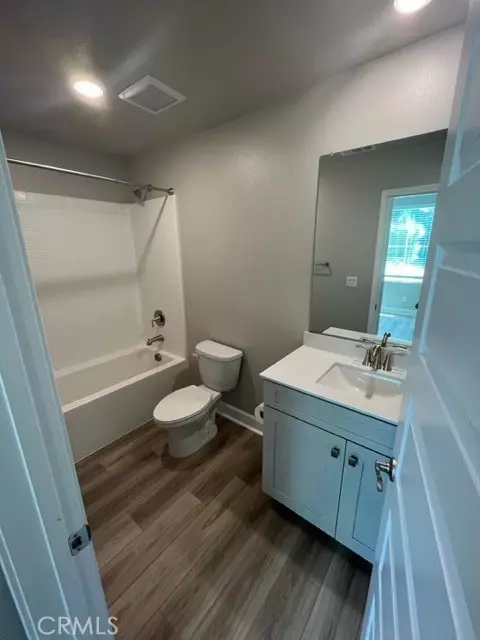 Huntington Beach, CA 92648,7256 Highwater Dr