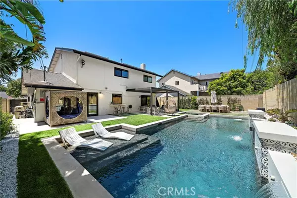 Huntington Beach, CA 92647,6431 Reubens DR