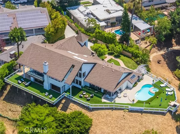 15541 Aqua Verde DR, Los Angeles, CA 90077