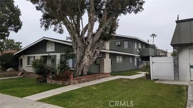 Costa Mesa, CA 92626,3098 Coral AVE