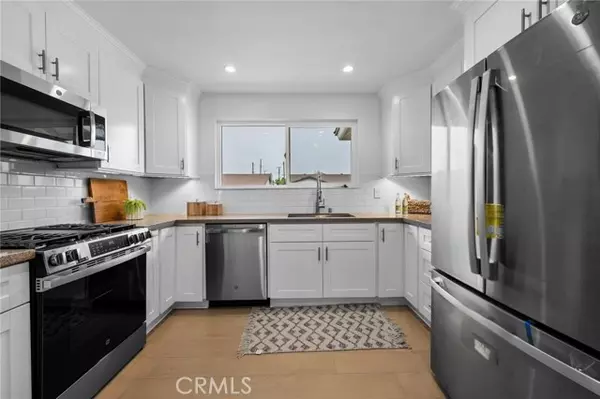 Placentia, CA 92870,644 Kenoak DR