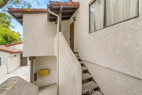 Santa Barbara, CA 93103,930 Philinda AVE