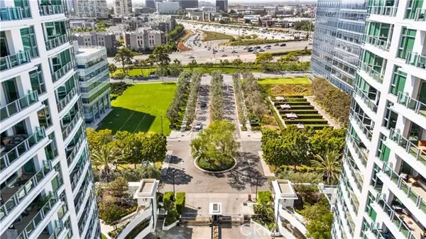 Irvine, CA 92612,3131 Michelson DR 706