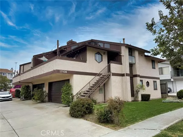 17108 Sims LN, Huntington Beach, CA 92649