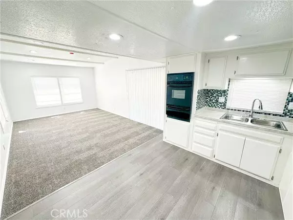 Acton, CA 93510,2451 Soledad Canyon RD 32