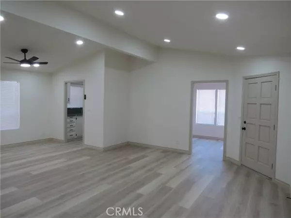 Hemet, CA 92545,601 N Kirby ST 499
