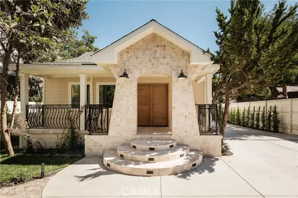 Los Angeles, CA 90046,7142 Marshfield WAY