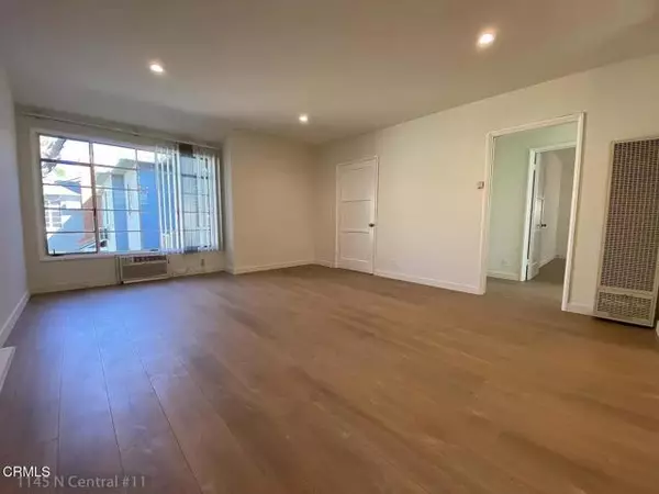 Glendale, CA 91202,1145 N Central AVE 11