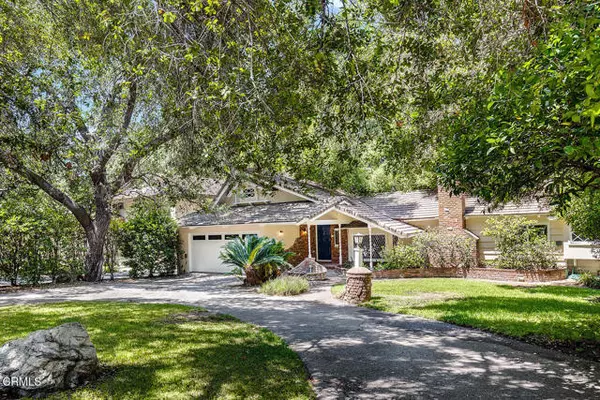 2058 Lyans DR, La Canada Flintridge, CA 91011