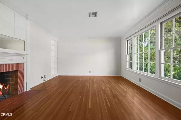 Pasadena, CA 91104,1572 Casa Grande ST