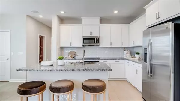 Ontario, CA 91761,2581 Cloudview Privado