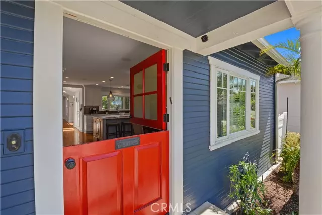 Long Beach, CA 90803,4427 E Vista ST