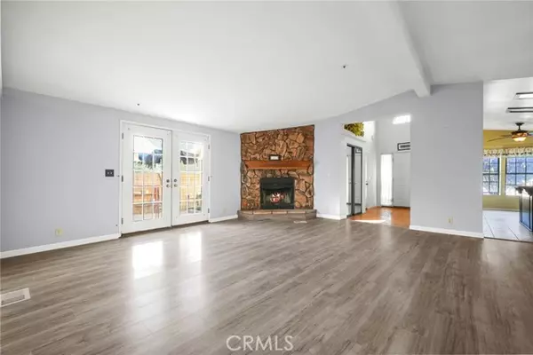 Sylmar, CA 91342,13691 Gavina AVE 585