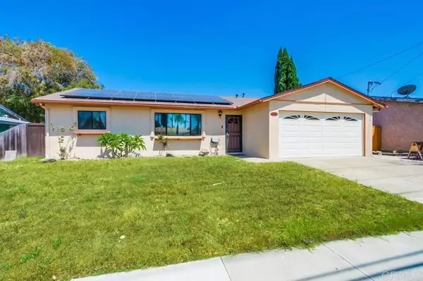 Oceanside, CA 92056,3018 Thunder DR