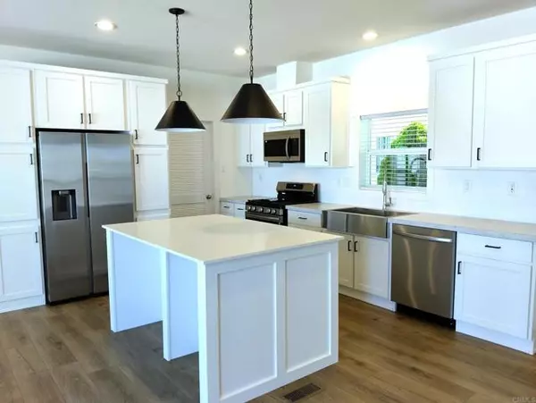 Vista, CA 92081,718 Sycamore AVE 170