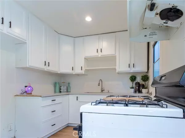 Los Angeles, CA 90066,13103 Venice Blvd