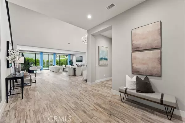 Irvine, CA 92618,51 Redshift