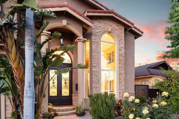 Downey, CA 90240,8353 GAINFORD ST