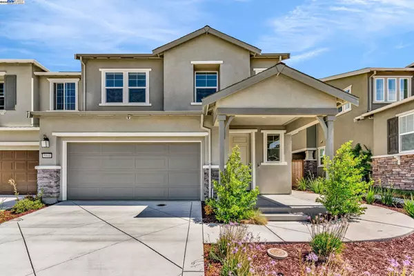 5946 Markham Dr, Tracy, CA 95377