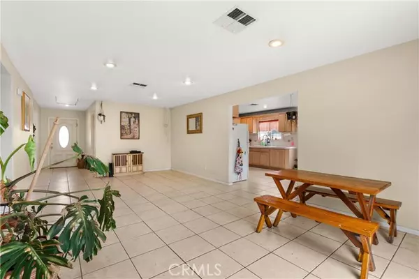 La Habra, CA 90631,305 N College ST