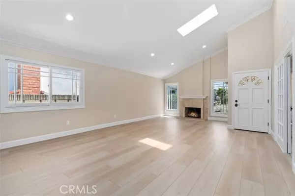 Irvine, CA 92606,3931 Cedron ST