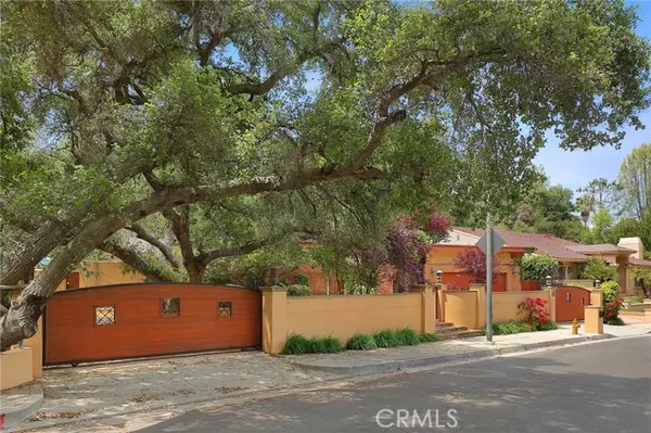 3951 Vanalden AVE, Tarzana, CA 91356