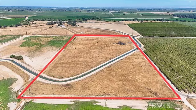 1777 Bird, Livingston, CA 95334