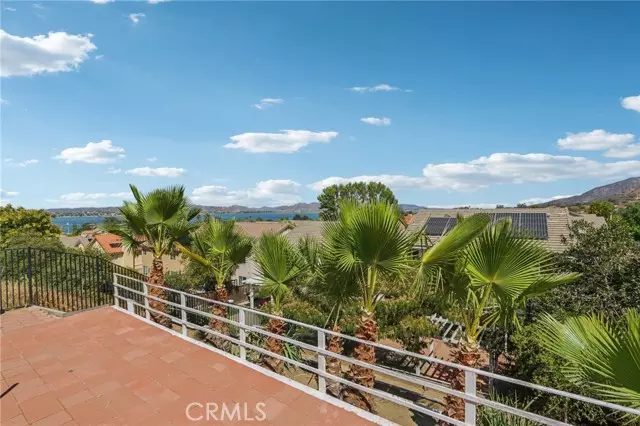 Lake Elsinore, CA 92530,33165 Windward WAY