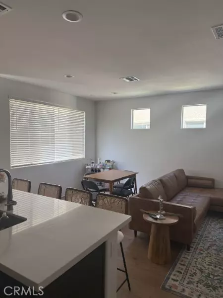 Winchester, CA 92596,29363 Water Glass