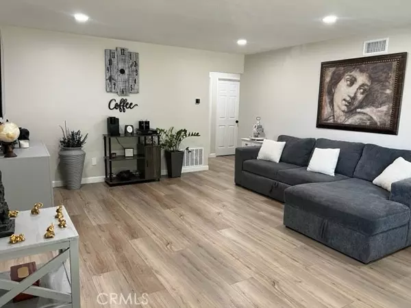 Rancho Cucamonga, CA 91730,9827 Estacia CT