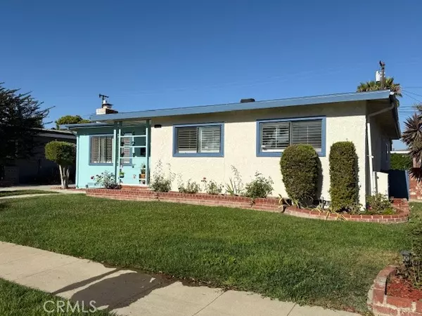 Long Beach, CA 90815,2690 Senasac AVE