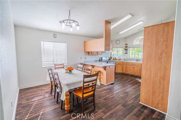 Canyon Country, CA 91351,20073 Edgewater DR