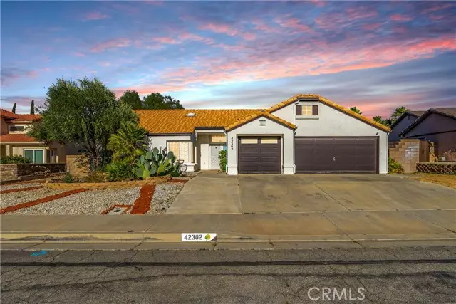 42302 58th ST, Lancaster, CA 93536