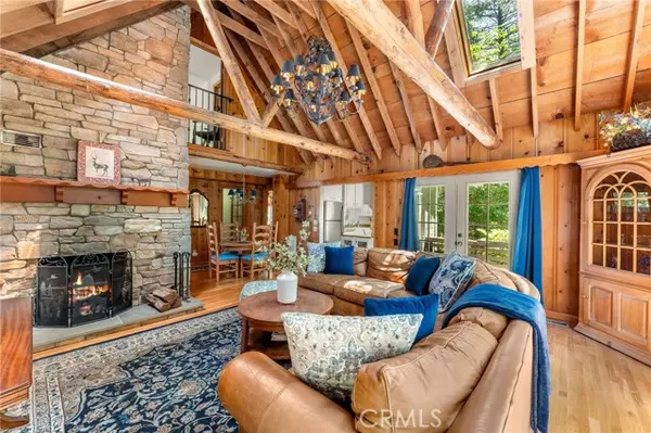 Lake Arrowhead, CA 92385,816 Fern RD