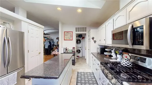 Huntington Beach, CA 92646,19361 Brookhurst ST 22