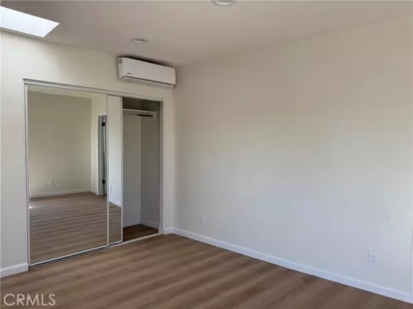 Studio City, CA 91604,12464 Laurel Terrace DR